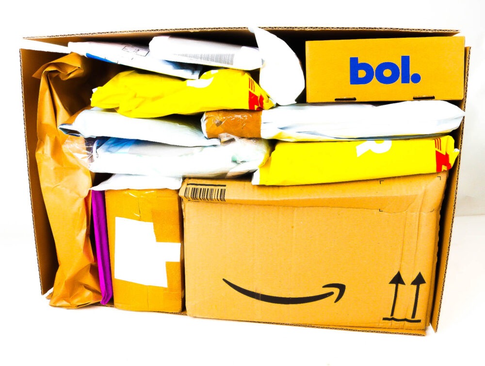 XL Doos met Verloren Postpakketten