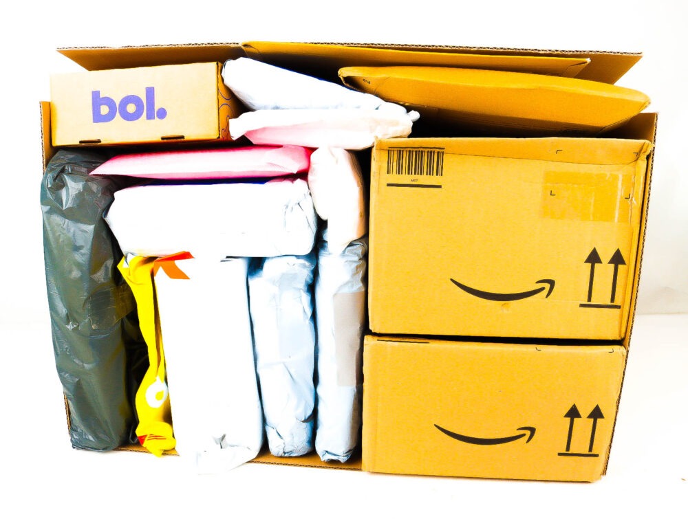 XL Doos met Verloren Postpakketten