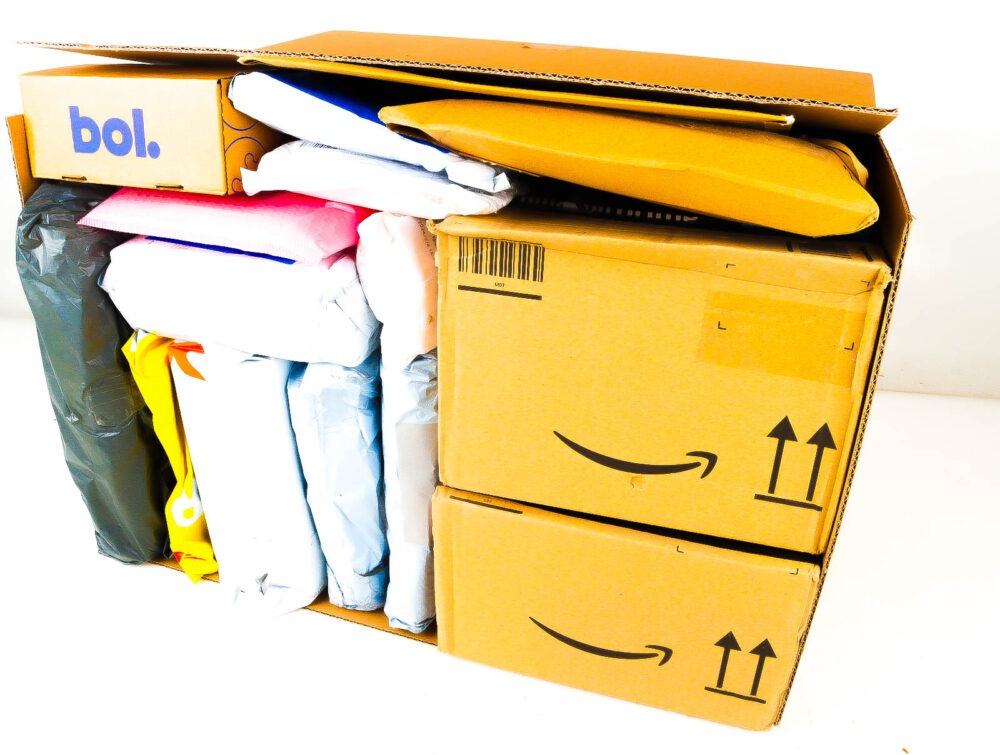XL Doos met Verloren Postpakketten