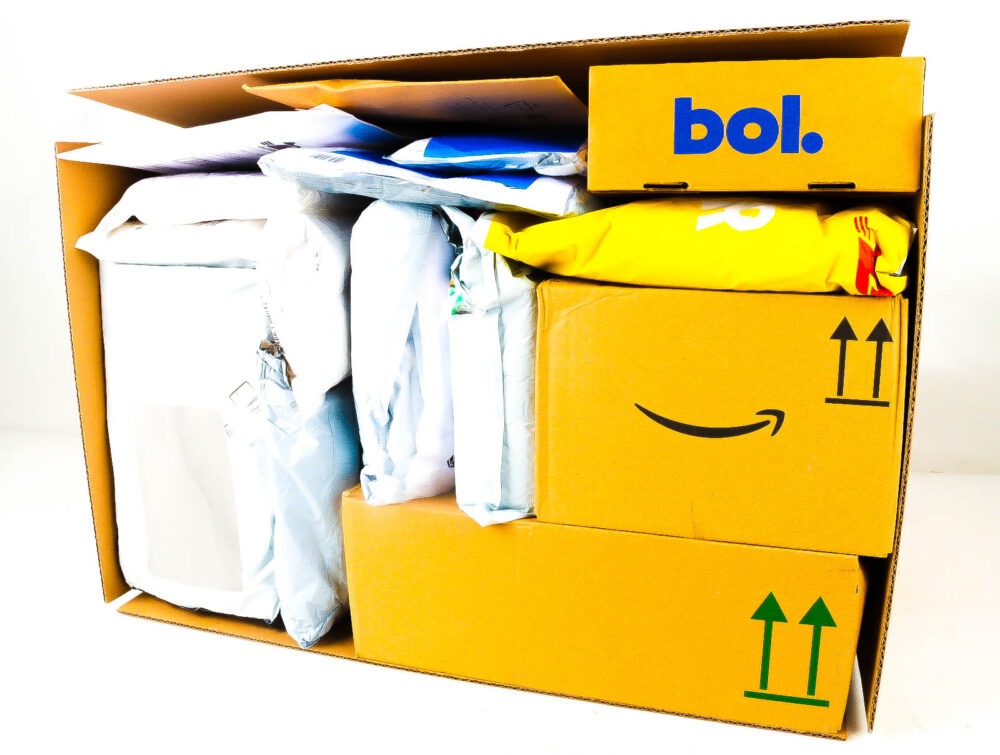 XL Doos met Verloren Postpakketten