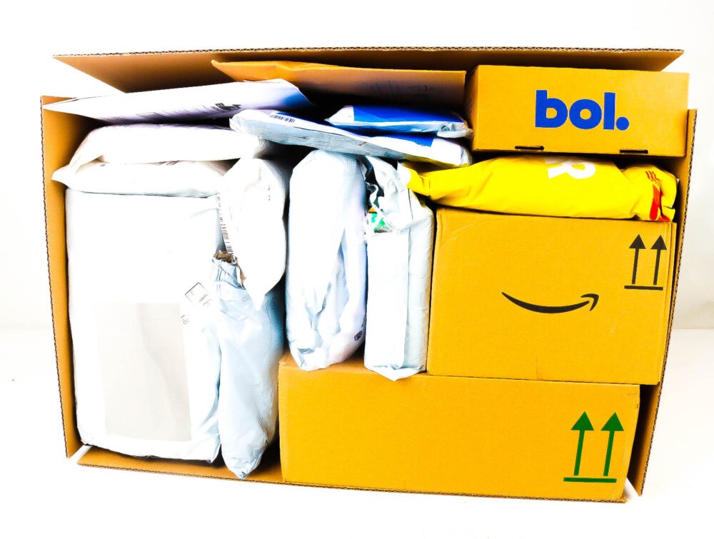 XL Doos met Verloren Postpakketten