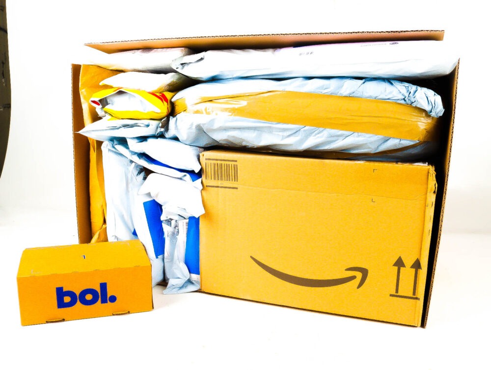 XL Doos met Verloren Postpakketten