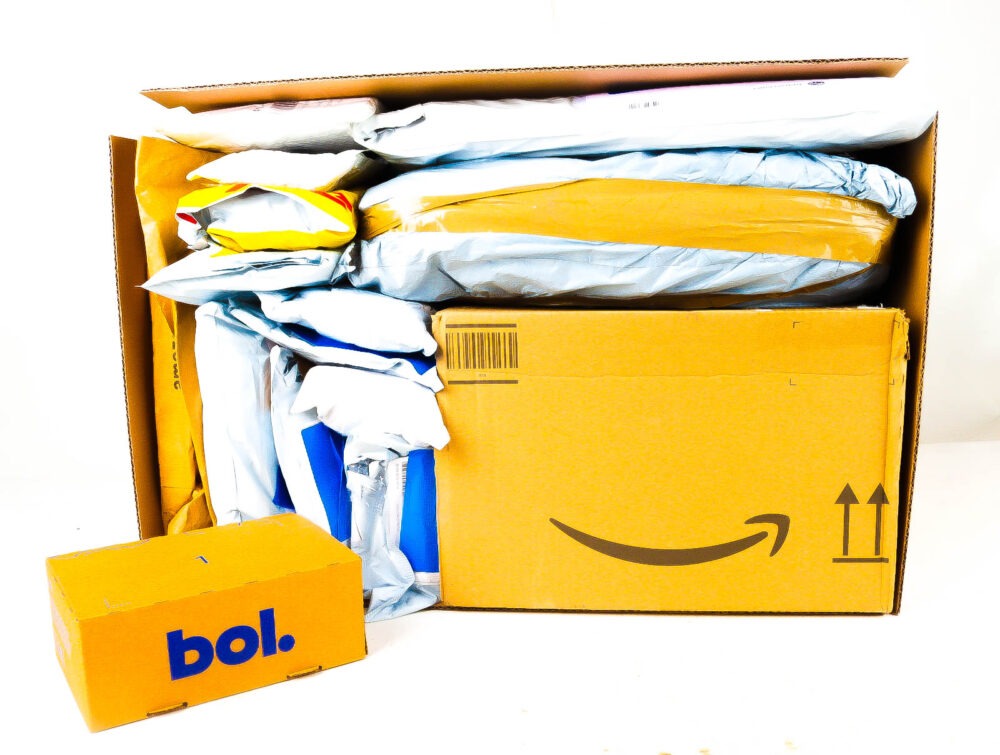XL Doos met Verloren Postpakketten