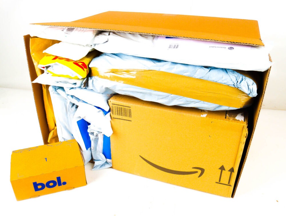 XL Doos met Verloren Postpakketten