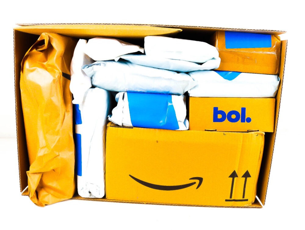 XL Doos met Verloren Postpakketten