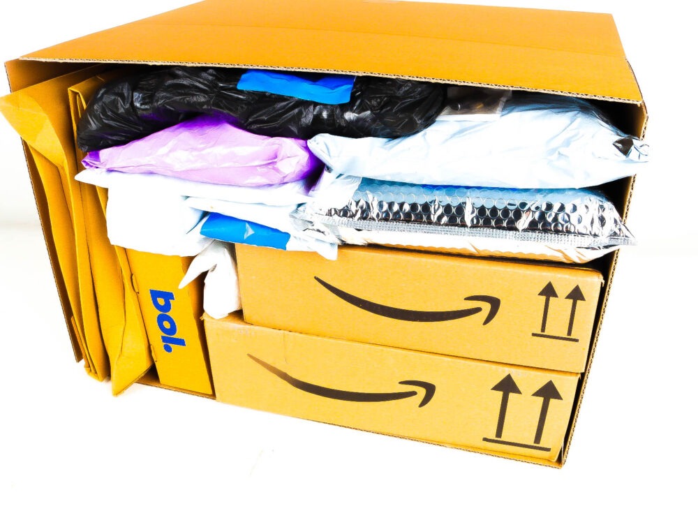 XL Doos met Verloren Postpakketten