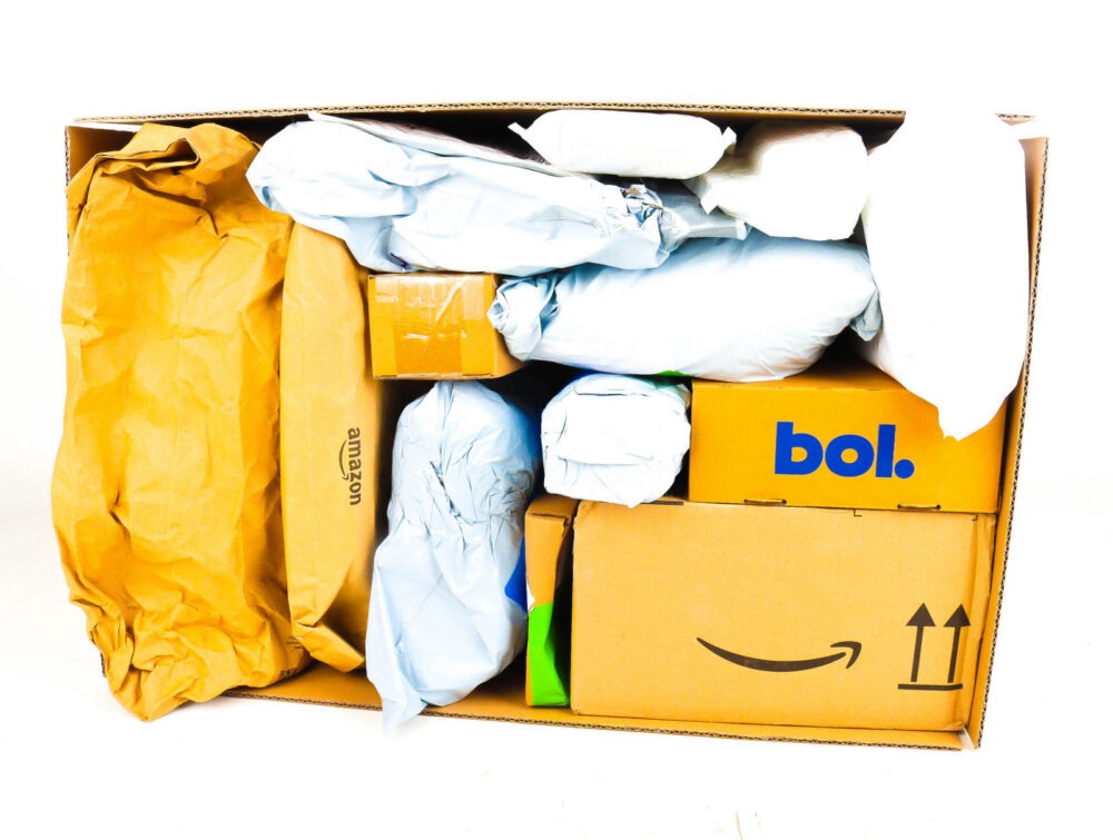 XL Doos met Verloren Postpakketten