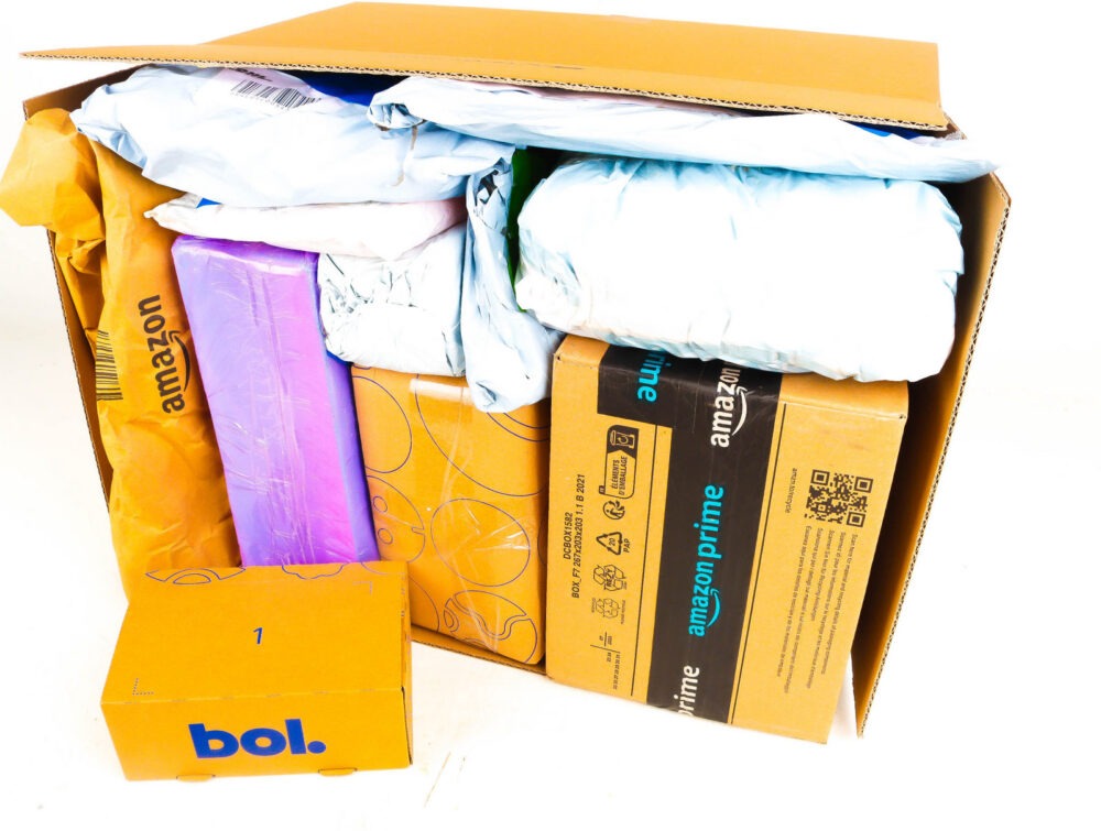 XL Doos met Verloren Postpakketten