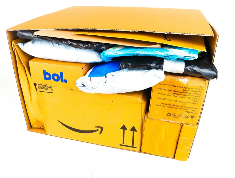 XL Doos met Verloren Postpakketten