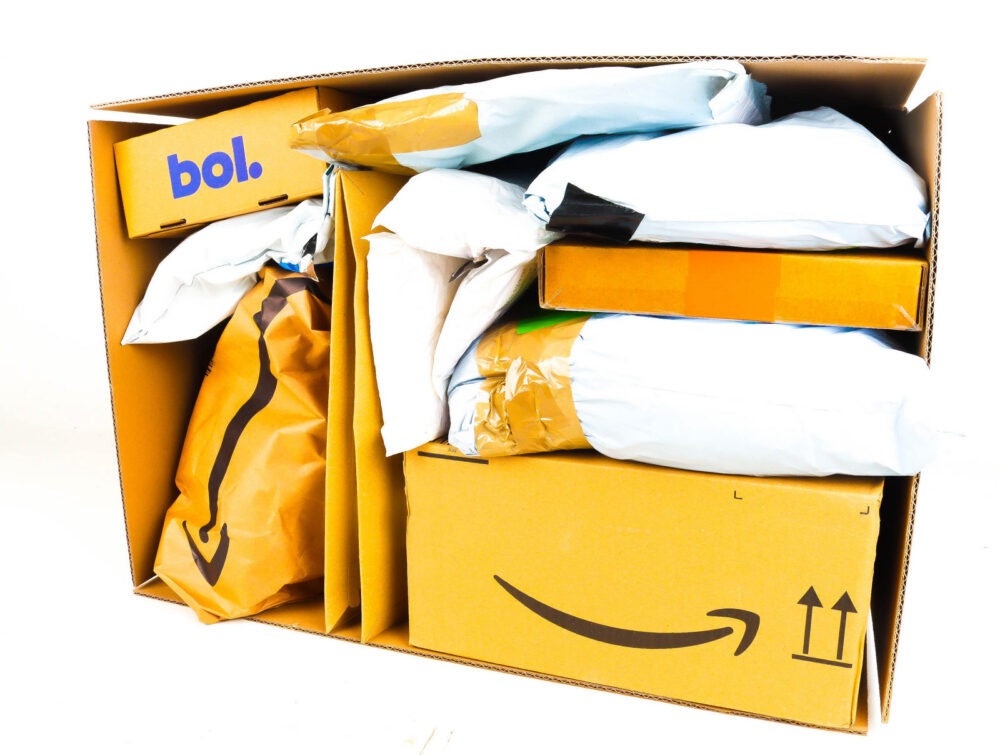 XL Doos met Verloren Postpakketten