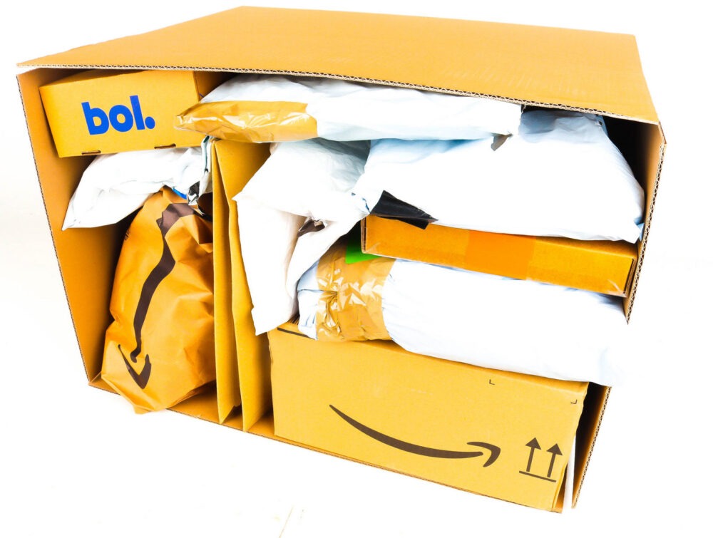 XL Doos met Verloren Postpakketten