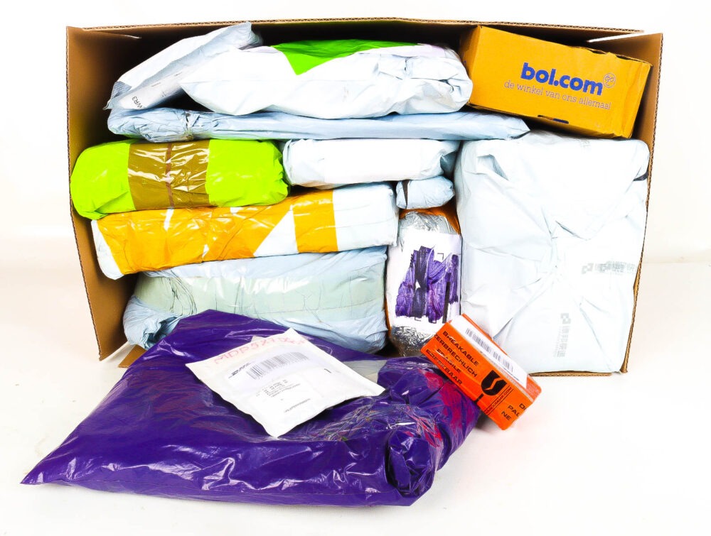 XL Doos met Verloren & Retour Postpakketten