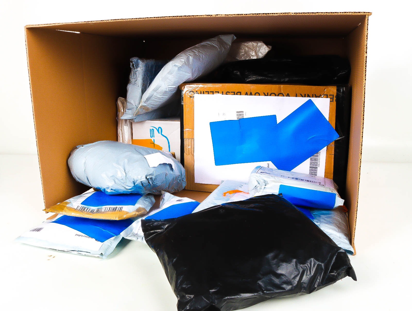 XL Doos met Verloren & Retour Postpakketten