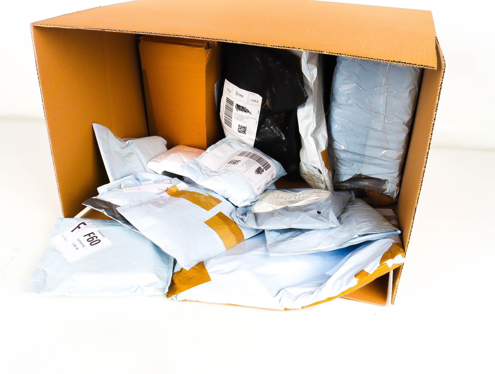 XL Doos met Verloren & Retour Postpakketten