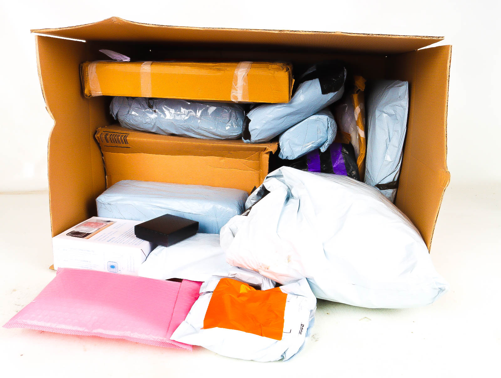 XL Doos met Verloren & Retour Postpakketten