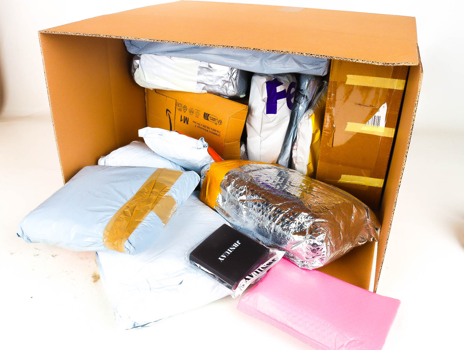 XL Doos met Verloren & Retour Postpakketten