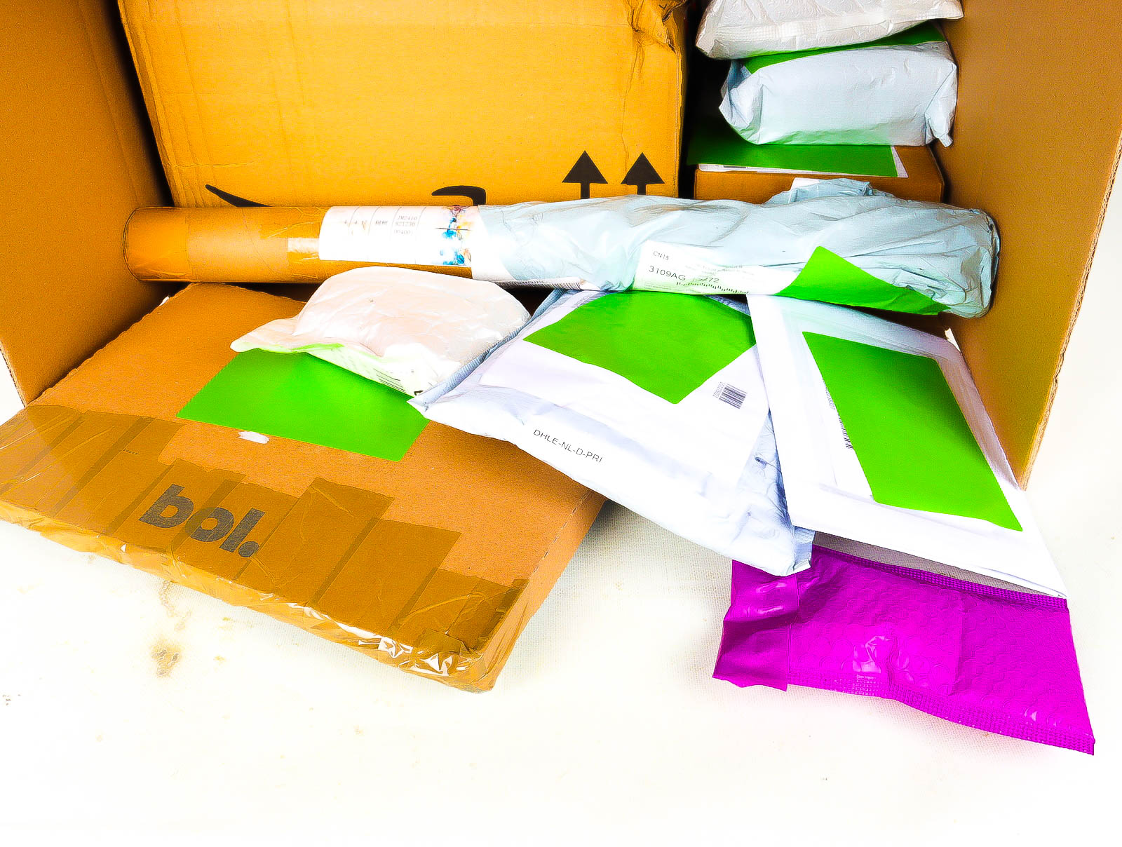 XL Doos met Verloren & Retour Postpakketten