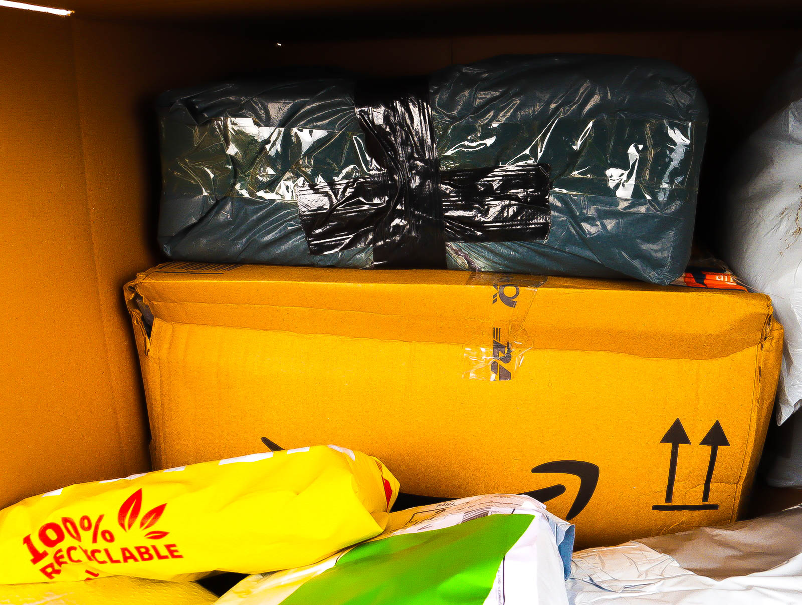 XL Doos met Verloren & Retour Postpakketten