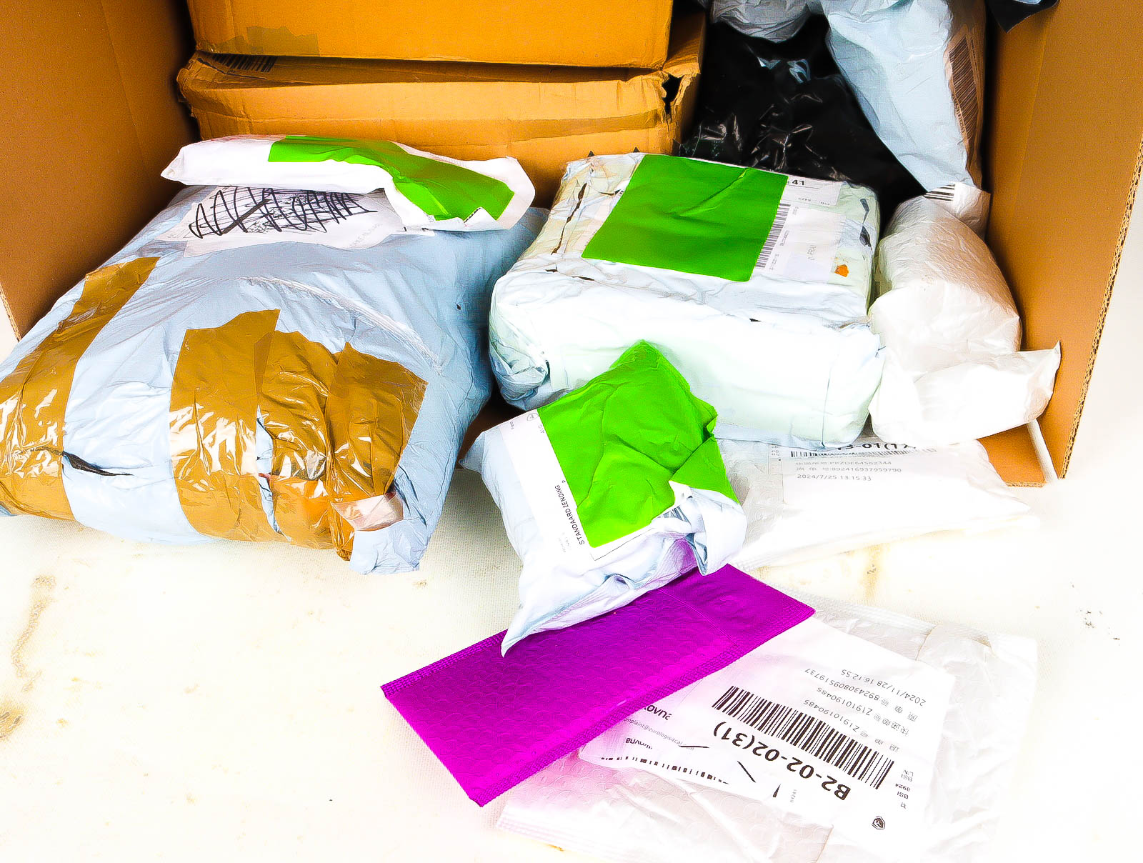 XL Doos met Verloren & Retour Postpakketten