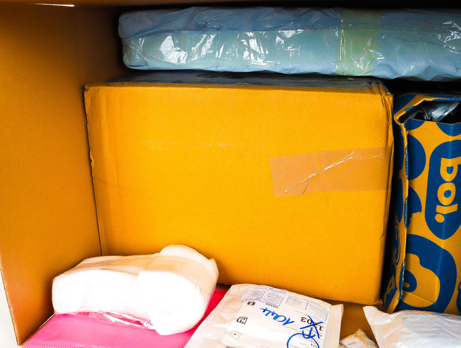 XL Doos met Verloren & Retour Postpakketten