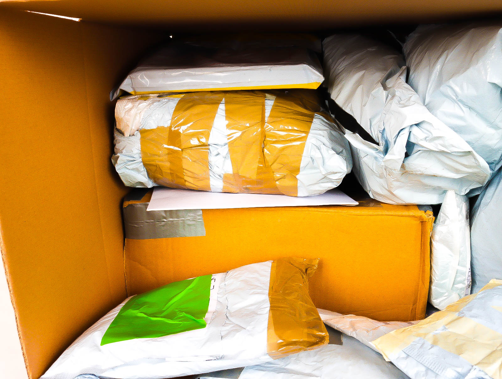 XL Doos met Verloren & Retour Postpakketten