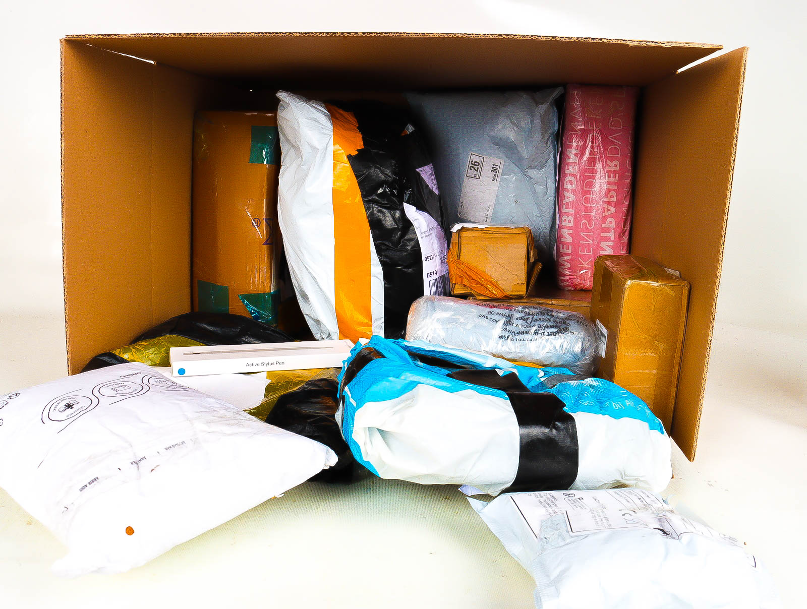 XL Doos met Verloren & Retour Postpakketten