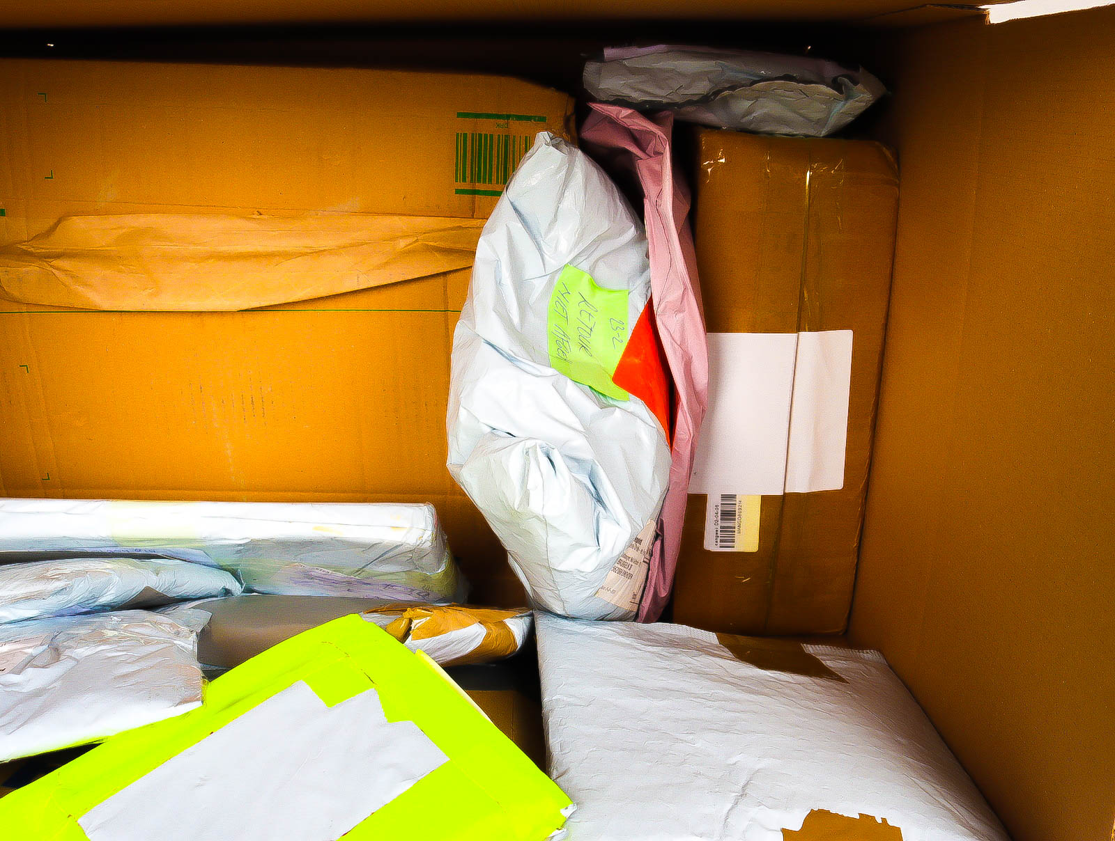 XL Doos met Verloren & Retour Postpakketten