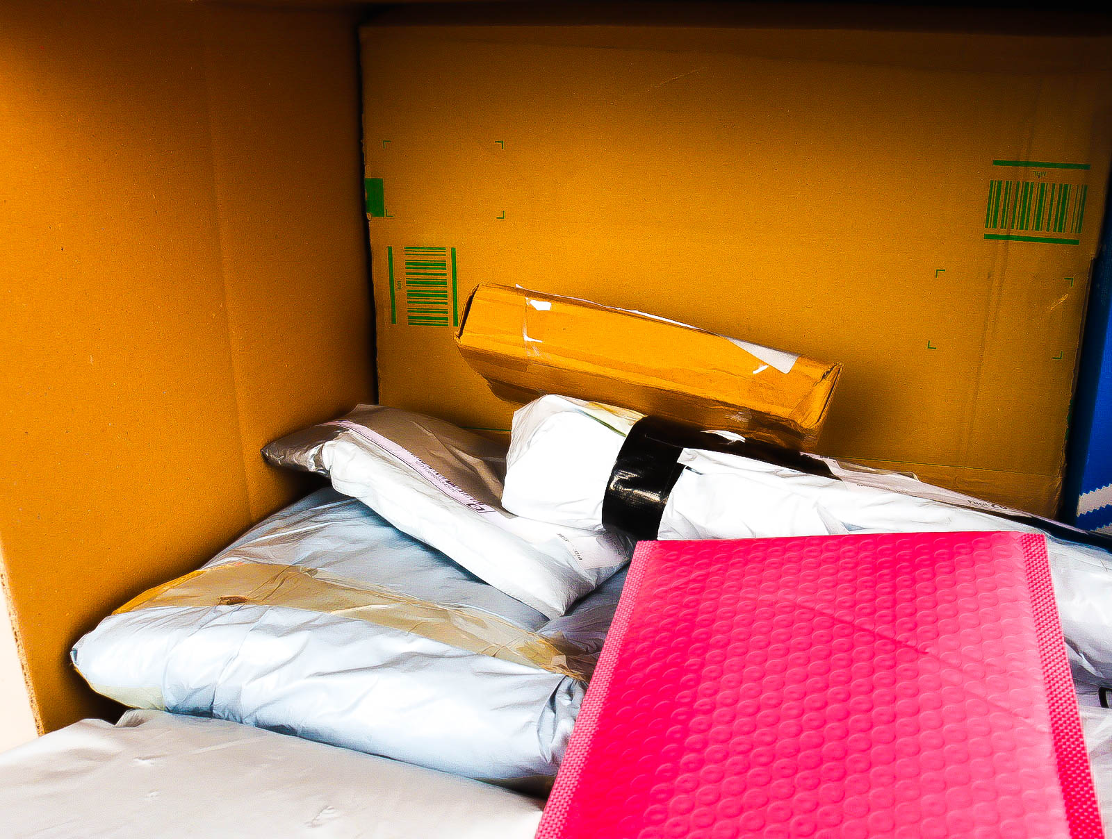 XL Doos met Verloren & Retour Postpakketten