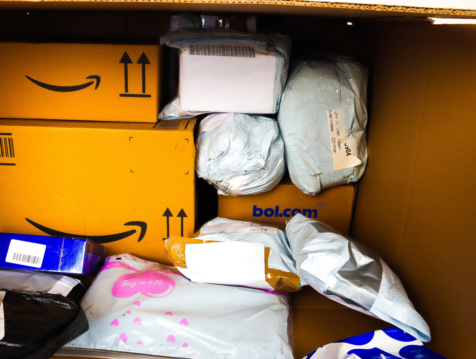 XL Doos met Verloren & Retour Postpakketten