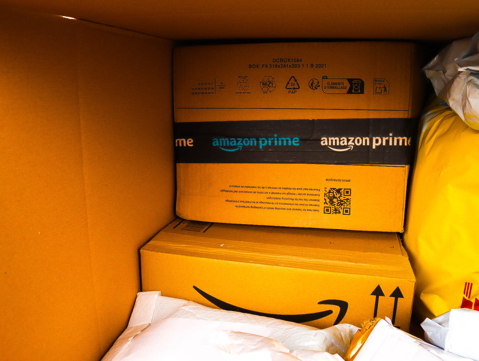 XL Doos met Verloren & Retour Postpakketten