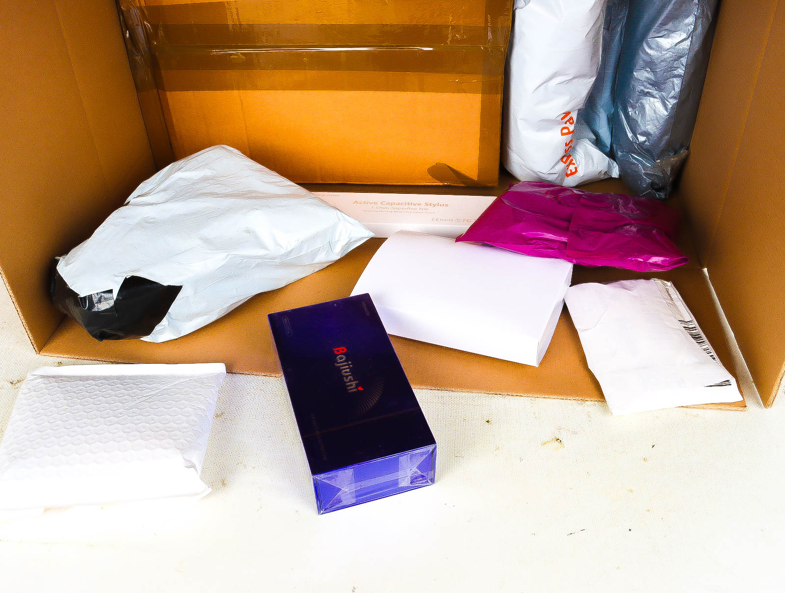 XL Doos met Verloren & Retour Postpakketten