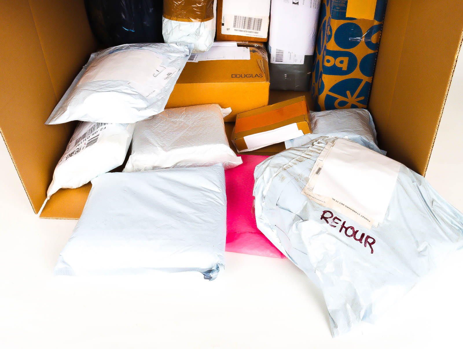 XL Doos met Verloren & Retour Postpakketten