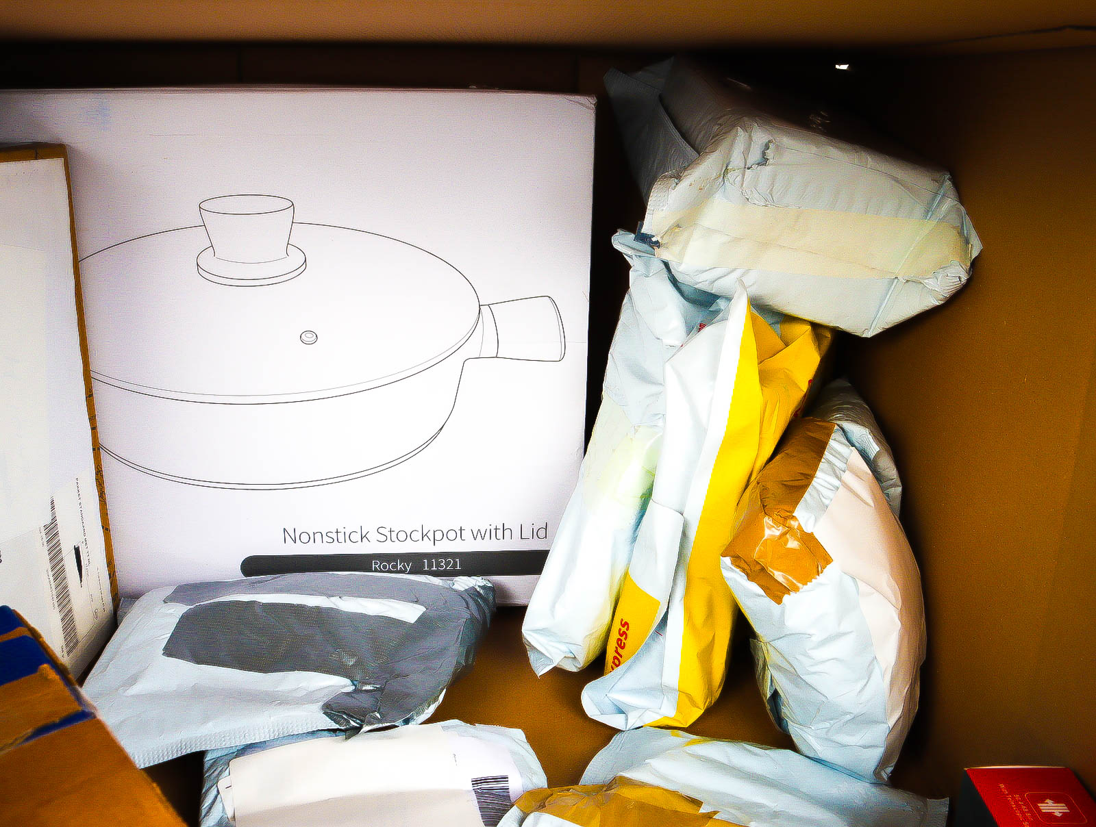 XL Doos met Verloren & Retour Postpakketten