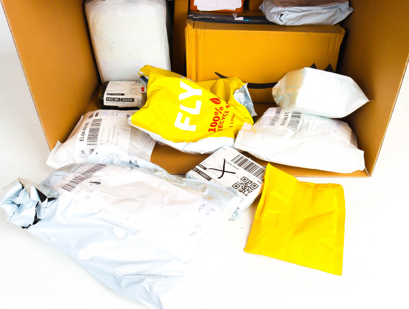 XL Doos met Verloren & Retour Postpakketten