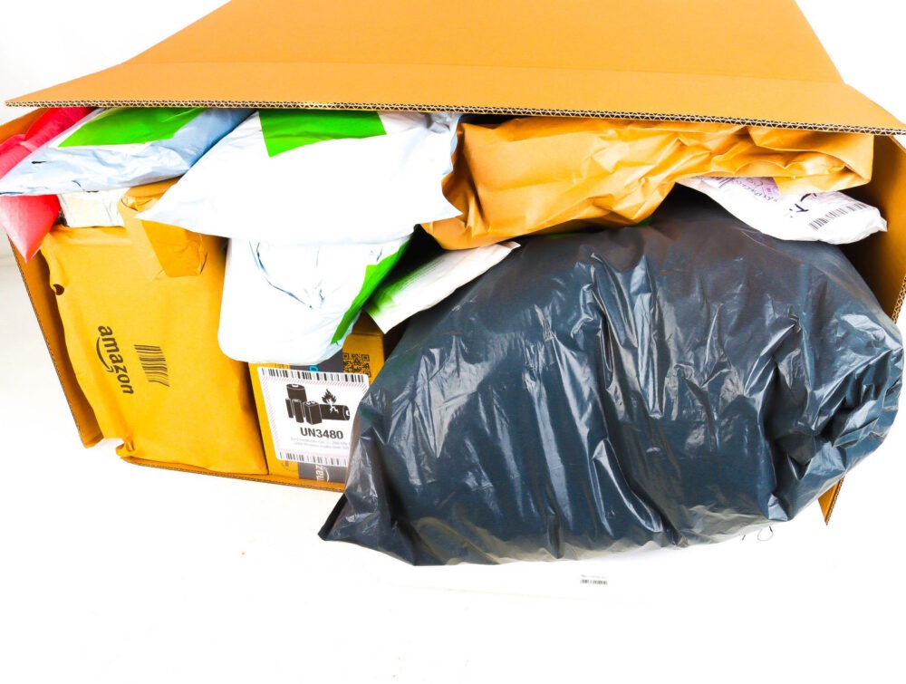 XXL Doos met Verloren Postpakketten